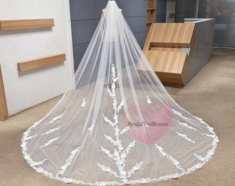 Velo da sposa unico con fiori di pizzo lungo, velo da sposa in tulle morbido avorio, velo chic con bordi in pizzo, cattedrale di velo da sposa personalizzato, velo floreale di pizzo