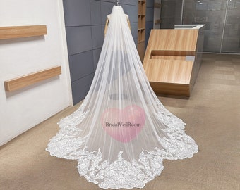 Boho Lace Floral Veil, Ivory Irregular Hem Bridal Veil, Retro Bohemia Lace Wedding Veil, Custom Soft Tulle Veil Cathedral, Unique Design
