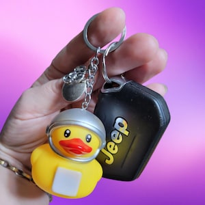 Knight in shining armour rubber duckie keychain with a squeaking sound duck duck jeep