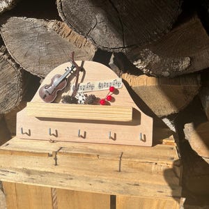 decorated solid wood key hook