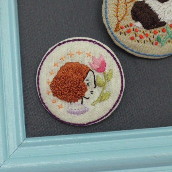 SALE retro style embroidered brooch pin button