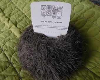 Katia Nutria yarn brown faux fur