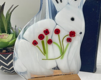 White Fused Glass Rabbit, Fused Glass Rabbit, Easter Decor, Fused Rabbit with Red Poppy Flowers, Fused Rabbit with Oak Stand, No217