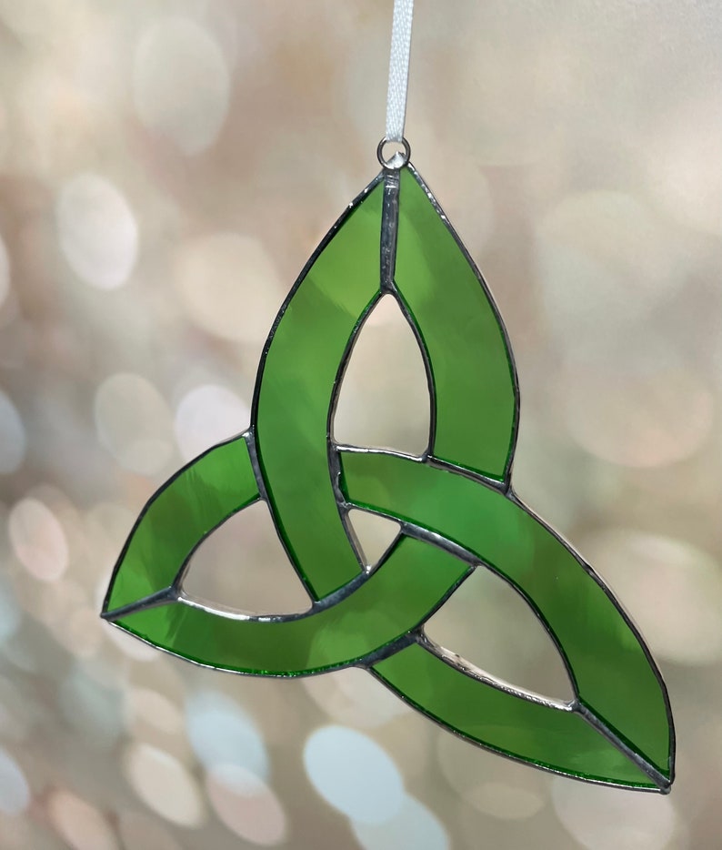 Stained Glass Celtic Trefoil Sun Catcher, Green Sun Catcher, Celtic Knot, Green, Clear Glass, Green Glass Glass, Sun Catching image 5