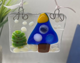 Fused Glass Christmas Tree Sun Catcher, Christmas Display Piece, Holiday Art, Christmas Decor, Tree Ornament, Christmas Sun Catcher