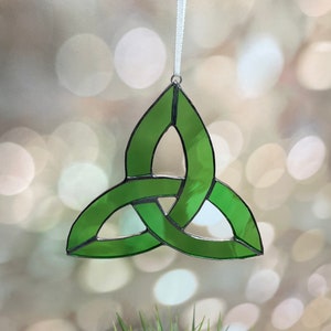 Stained Glass Celtic Trefoil Sun Catcher, Green Sun Catcher, Celtic Knot, Green, Clear Glass, Green Glass Glass, Sun Catching image 1