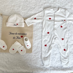 Tenue de Naissance personnalisée // Pyjama Personnalisé // Coffret naissance Bébé 5 pièces // Set Complet Maternité // Tenue Mixte image 6