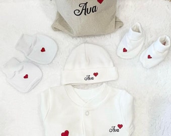 Gepersonaliseerde geboorte-outfit//gepersonaliseerde pyjama//5-delige baby-geboortedoos//complete zwangerschapsset//gemixte outfit