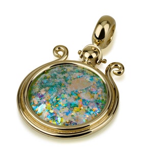 14k gold pendant with roman glass, roman glass, made in Israel, Ancient jewelry