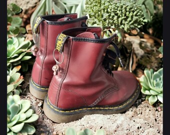 Charm champignon Rhodonite Doc Marten