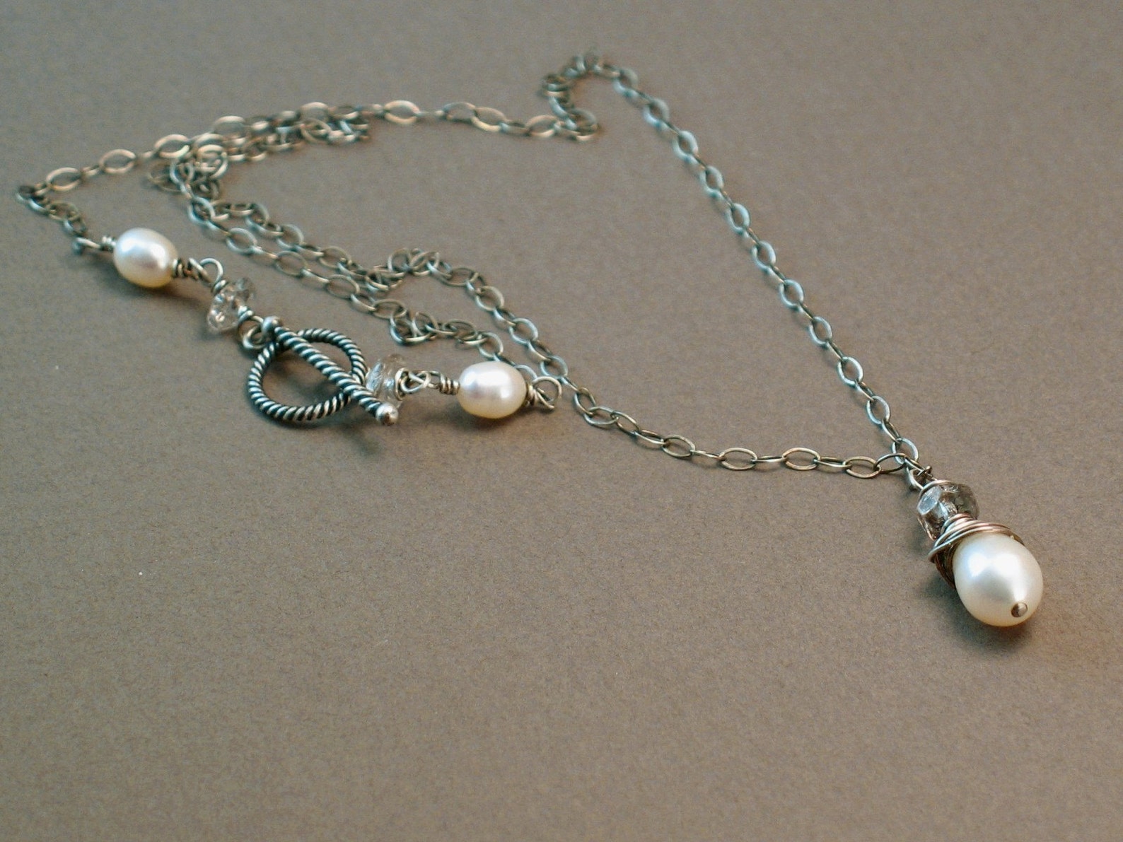 Soraya Necklace Ivory Pearls With Quartz on Oxidized | Etsy