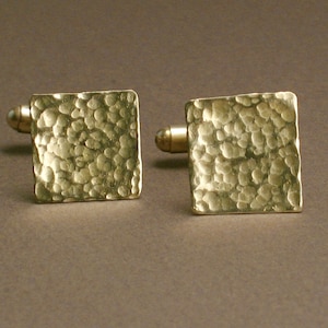 Gift Set Cufflinks and Collar Stays - Personalized Cufflinks and Collar Stays in Hammered Brass -  Oberon Gift Set for Men and Women