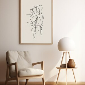 L'étreinte de l'abstraction poétique : affiche numérique représentant deux silhouettes, un homme et une femme, dans une étreinte enchanteresse. Formats A1 A2 A3 A4 ART mural image 3