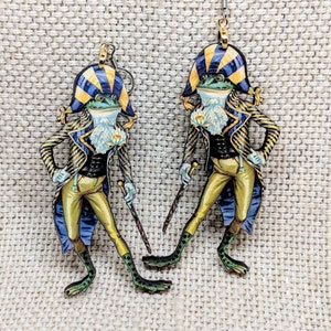 Fancy Frog Earrings / Royal Earrings /  Regal Frog / Anthropomorphic Frog / Hypoallergenic / Frog Jewelry / Weird Jewelry / Dapper Frog
