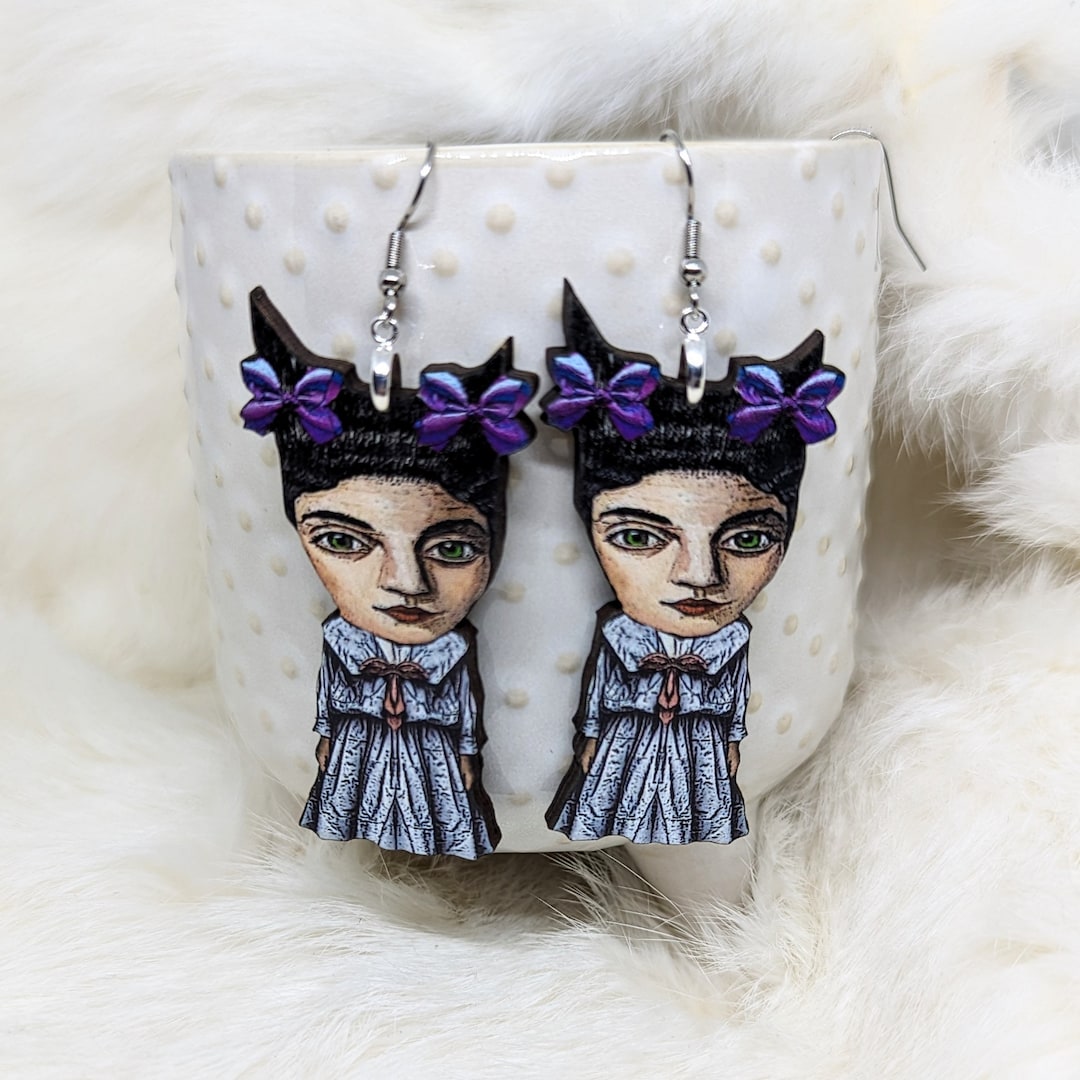 Goth Girl Earrings / Paper Doll Earrings / Halloween Earrings / Occult