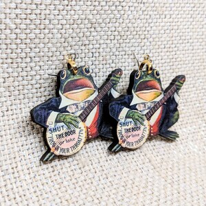 Musical Frog Earrings / Banjo Earrings / Banjo Frog / Anthropomorphic Frog / Hypoallergenic / Frog Jewelry / Musical Jewelry / Musical Frog image 3