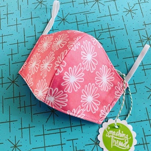 Pyrex Pink Daisy Face Mask