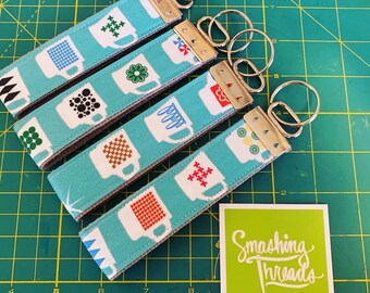 Vintage Mok Sleutelhanger