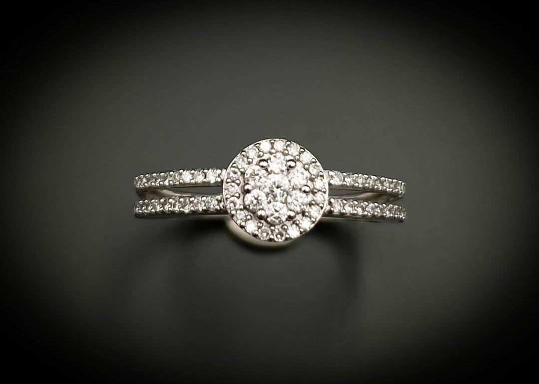 Round Chaton Diamond Ring - Etsy
