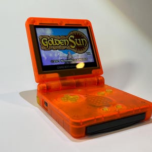 Clear Orange GBA SP mit IPS-Bildschirm: Gemoddete Game Boy Adv-Konsole