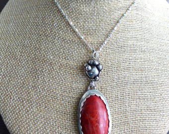 Large Red Sponge Coral 925 Sterling Silver Pendant Necklace, Oval Red Gemstone Pendant