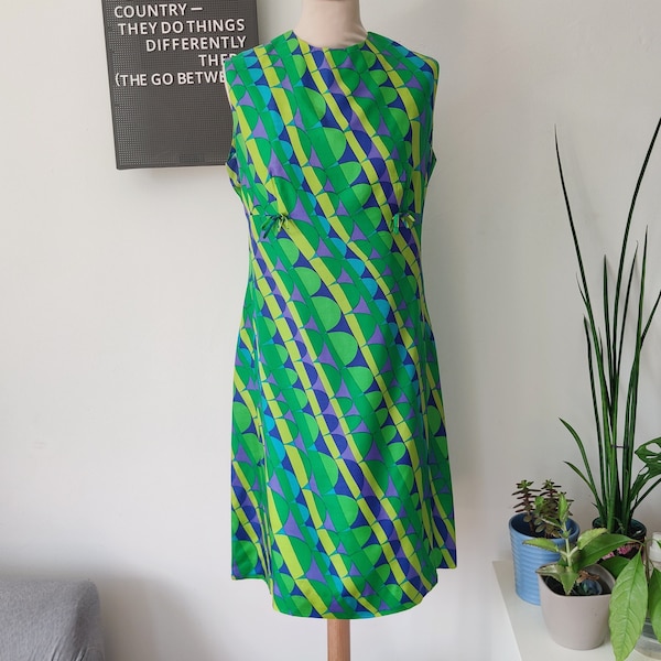 VINTAGE 1960s silk mini dress psychedelic retro design / Op pop art Made in Europe 1970s green purple blue geometric pattern