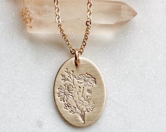 Daisy Necklace, Gold Daisy Necklace, April Birth flower, Birthday gift for her, Gift for Mom, Gold Flower Necklace, Gold Birth Flower