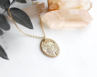 Daisy Necklace, Gold Daisy Necklace, April Birth flower, Birthday gift for her, Gift for Mom, Gold Flower Necklace, Gold Birth Flower