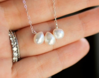 Pearl Necklace, Friendship Necklace, Sister's Necklace, Three Pearl Necklace, Past Present Future Necklace, Teardrop Pearls, Sterling Silver