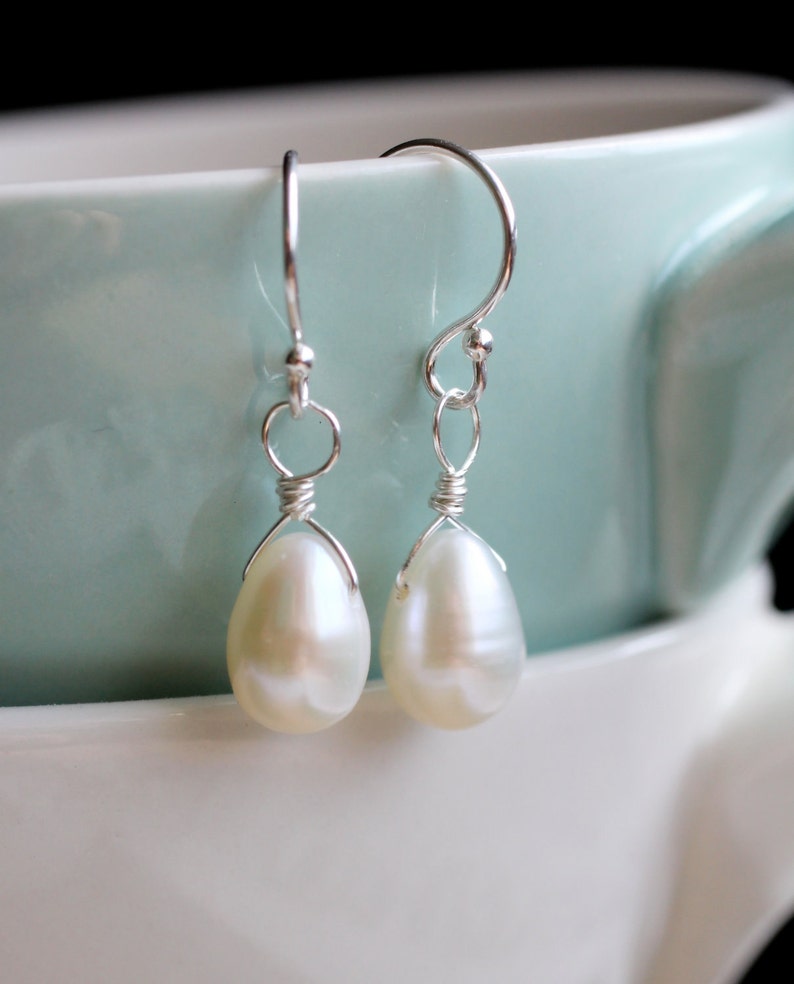 Earrings with freshwater pearls main image 0