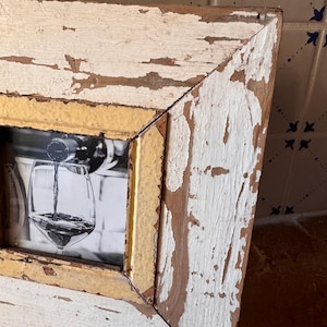 Kroonlijst Rustica vintage, realizzata in legno riciclato 23 x 23 cm