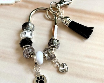 Dog Lover Keychain, Paw Print Keychain, Personalized Dog Mom Gift, Pet Lover Bag Charm, Gold Carabiner Keychain, Dog Mom Purse Charm, Bogg B