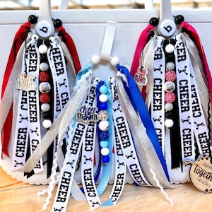 Personalized Cheer Mom Bag Charm, Cheerleader Bag Charm, Cheer Mom Bag Tassel, Cheer Mom Charm, Cheer Bag Tag, Squad Order, *CAN CUSTOMIZE*