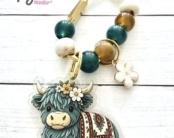 Highland Cow Carabiner Bag Charm | Cow Lover Gift | Western Bag Accessory | Backpack Purse Tote Charm | Farmhouse Country Gift