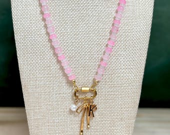 Gold Bow Beaded Necklace, Handmade Glass Bead Necklace, Coquette Jewelry, Pink Beaded Necklace, Initial Charm, Beaded Charm Necklace