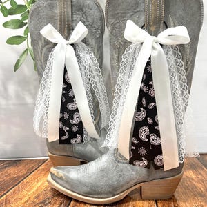 TRENDING Black & White Bandana Country Concert Boot Bows | Bandana Boot Bows | Country Concert Boot Accessory | Music Festival Boots