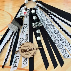 Personalized Volleyball Coach Bag Charm, Volleyball Coach Keychain, Personalized Volleyball Coach Gift, Coach Tassel *CAN BE CUSTOMIZED* Tassel No Name