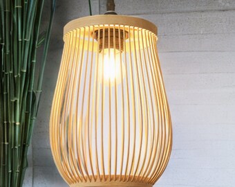 Lampe à suspension en bois de bambou naturel : lustre bohème pour la décoration intérieure