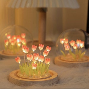 Tulip Night with Light Battery Handmade Fun, Adjust each Flower by Yourself, Tulip Flower Table Lamp, Perfect Bedside Accent image 7