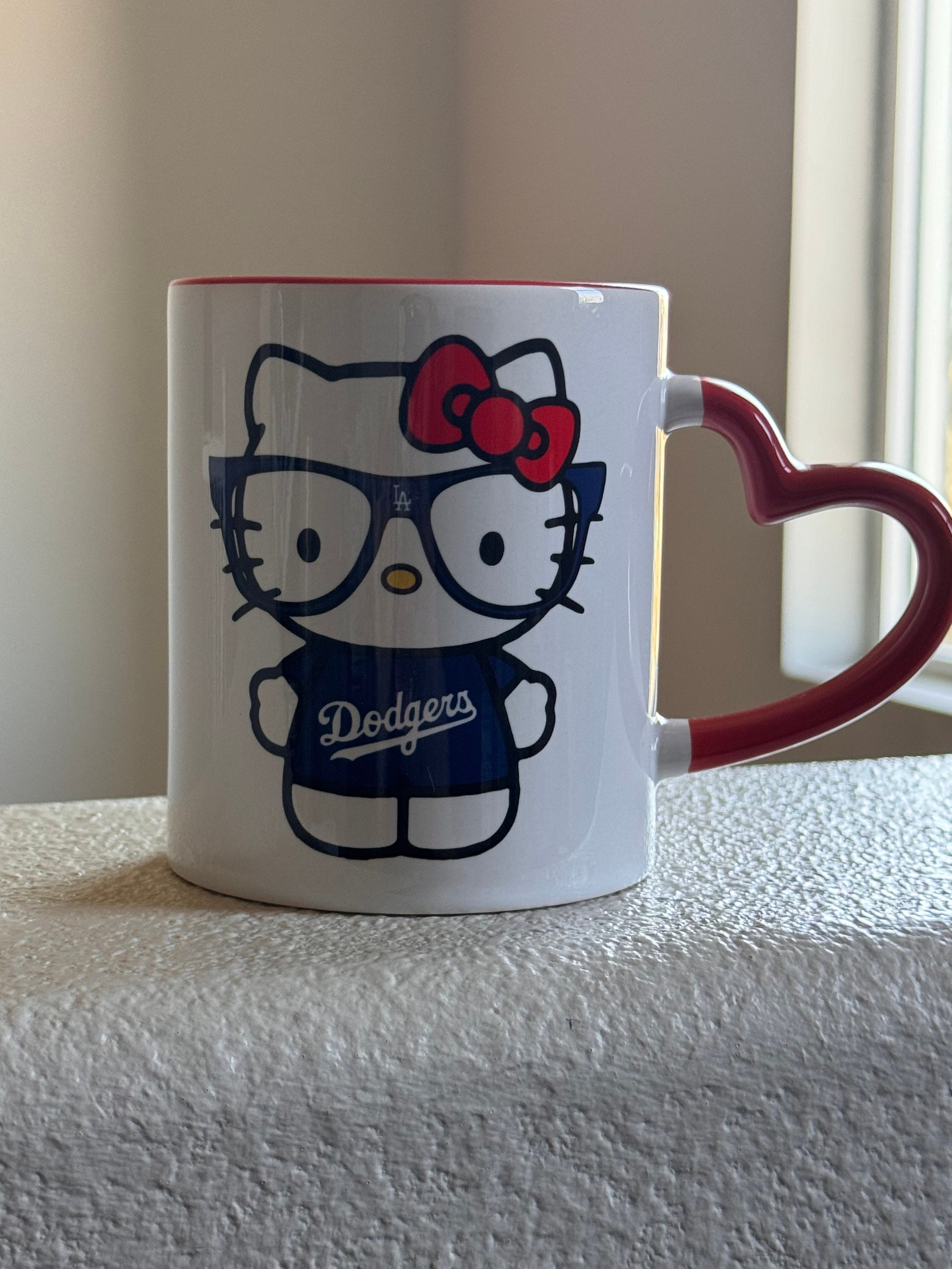 ロサンゼルス・ドジャース ハローキティキーホルダー  スタジアム限定 ロサンゼルス・ドジャース ハローキティキーホルダー スタジアム