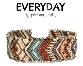 Julie Ann Smith Designs EVERYDAY Odd Count Peyote Bracelet Pattern