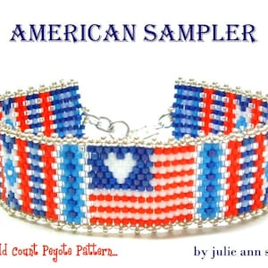 Puede incluir: Un brazalete de cuentas con un diseño de bandera estadounidense. El brazalete está hecho con cuentas rojas, blancas y azules y tiene un cierre plateado. El brazalete es un patrón de peyote de conteo impar, por Julie Ann Smith.