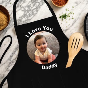 Personalized Baby Face Apron for Dad, Picture Baking Apron with Pockets, Dog Mom&#39;s Apron Gift, Mother&#39;s Day Birthday Gift for Nana Grandma