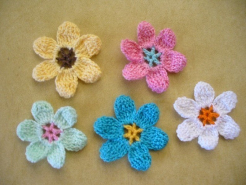 10 Large Flower appliques Choose your own Colors Etsy