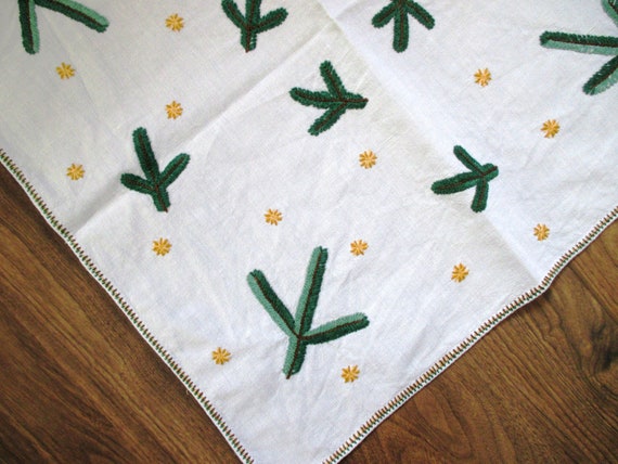 Embroidered Christmas Tablecloth Rustic Linen Evergreens Vintage Germany 21