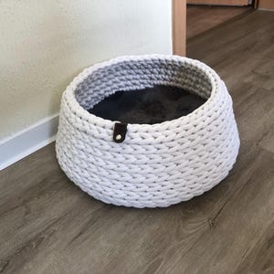 cat basket