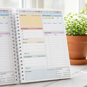 ADHD Planner, Undated Daily Planner for Neurodivergent Adults | Brain Dump & Top 3 Priorities, Guided Pages | Wire Bound, Made in UK