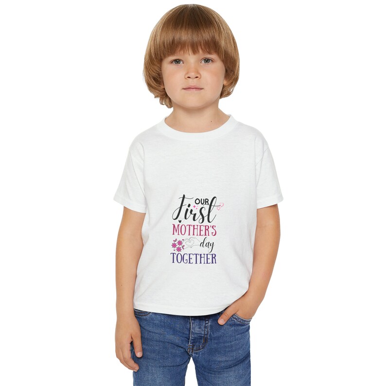 T-shirt Heavy Cotton™ pour tout-petit image 3