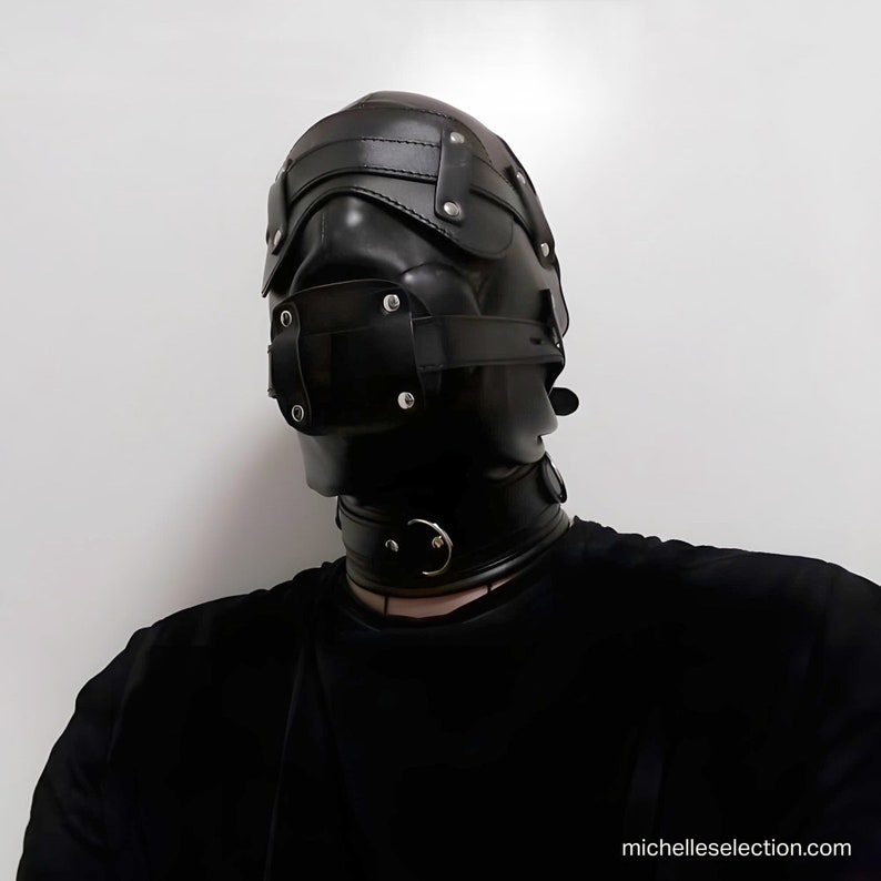 Cagoule intégrale, masque de privation sensorielle en cuir de qualité image 1