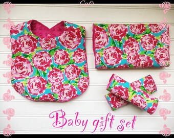 Rose baby girl gift set